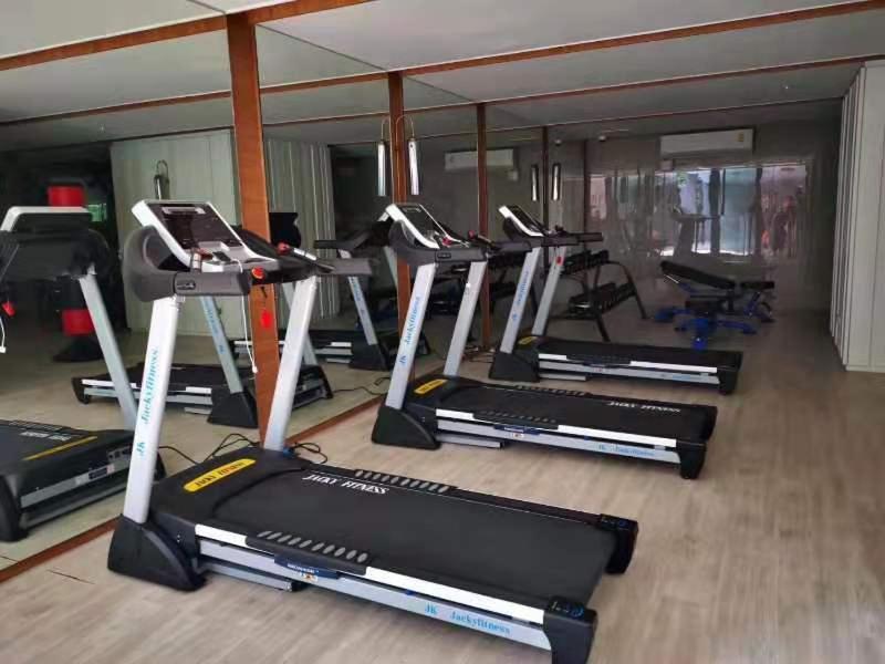 D2 Residences Huahin 华欣市中心近海滩近商场酒店式公寓可加床有连通房型 Buitenkant foto